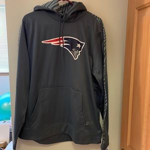 NWT men’s size large L patriots hoodie sweatshirt